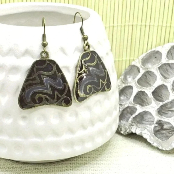 Enamel Earrings Antiqued Brass Gray and Black Triangle - Picture 3 of 7